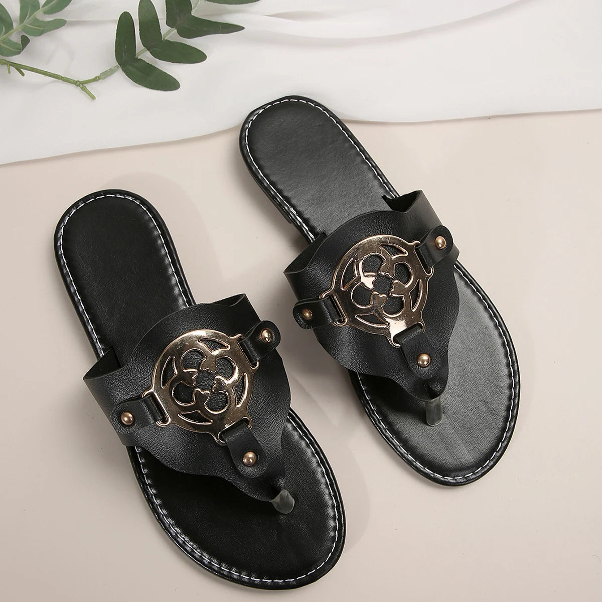 Flip-Flops Fashion Trendy Women's Beach Sandals Outdoor Wear Non-slip Outdoor New Versatile Women Slippers Zapatos De Mujer