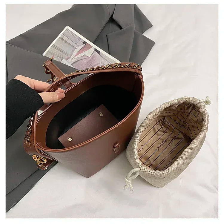 2026 Summer New! Light - Luxury Women's Bucket Bag - High - End Niche Design, Stylish Shoulder Messenger for All Occasions