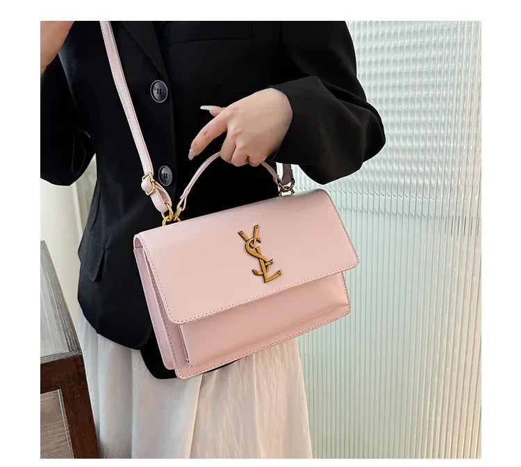 High-End Leather Women Diaper Bag Classic Designer Paris Casual Simple Vintage Trendy Design with Adjustable Shoulder Strap