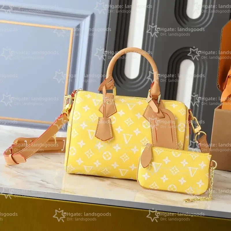 M24423 Purses Designer Bag for Women Totebag 25CM Handbag Soft Leather Crossbody Shoulder Bag Mirror Quality Luxurious Pillow Ba