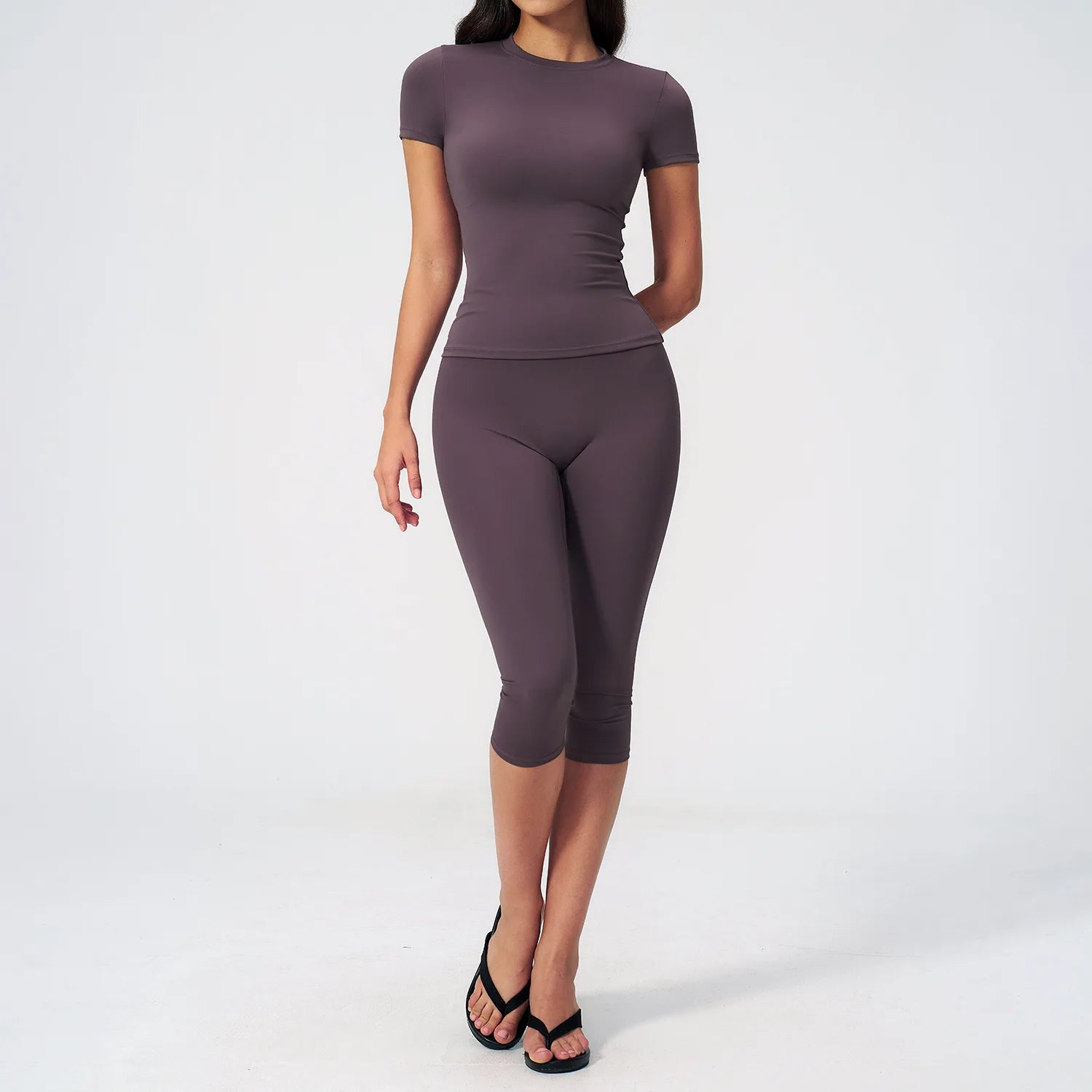 Yoga Set 2PCS Sports Set Short Sleeve Fitness Outfits Women Tracksuit Workout Clothes Running Capri Pants Gym Suit Athletic Wear