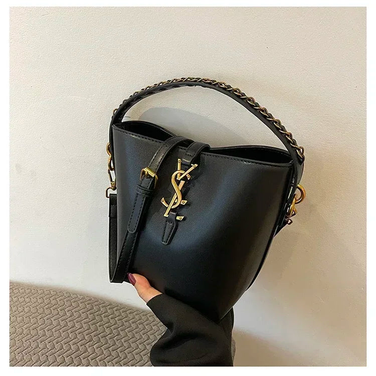 2026 Summer New! Light - Luxury Women's Bucket Bag - High - End Niche Design, Stylish Shoulder Messenger for All Occasions