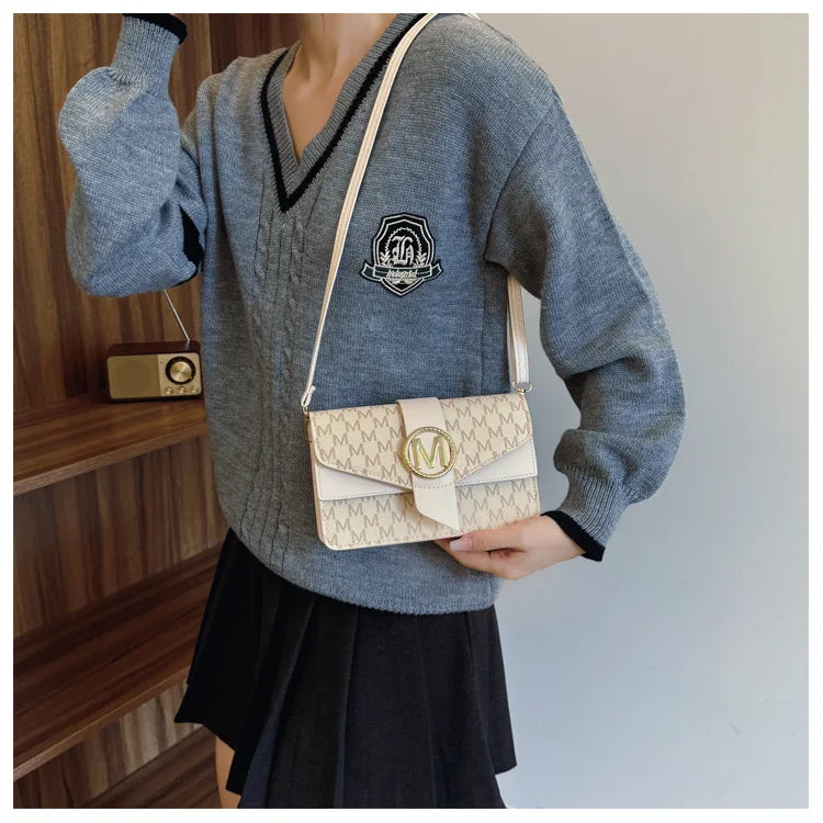 New style women's messenger bag, small square bag, double shoulder strap messenger bag, autumn Korean style, simple and fashiona