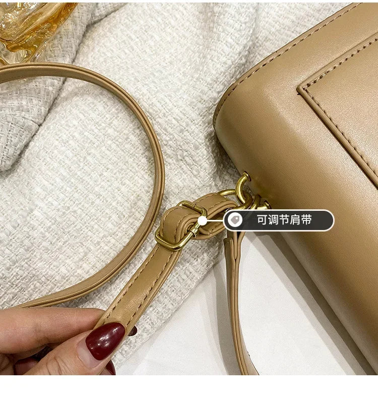 High-End Leather Women Diaper Bag Classic Designer Paris Casual Simple Vintage Trendy Design with Adjustable Shoulder Strap