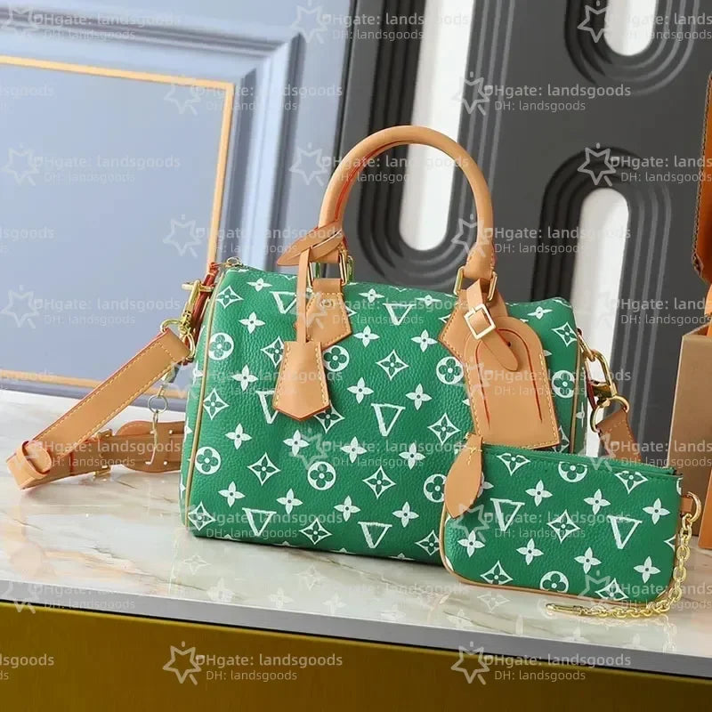 M24423 Purses Designer Bag for Women Totebag 25CM Handbag Soft Leather Crossbody Shoulder Bag Mirror Quality Luxurious Pillow Ba