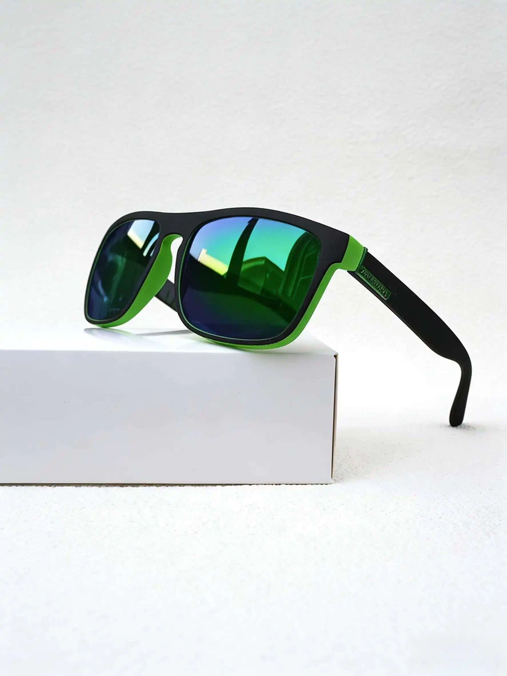 6-Pack of Classic Square Fashion Sunglasses, Suitable for Both Men and Women, Ideal for Travel, Fishing, Cycling, Summer, Beach, and Outdoor Vacations