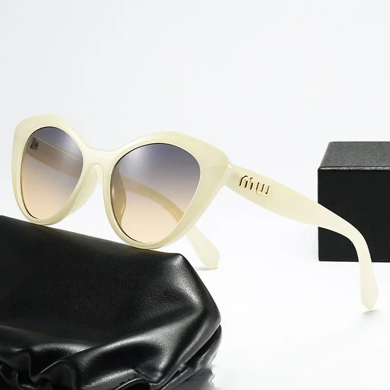 2026 New Fashion Cool Sunglasses Women Luxury Brand Letters Anti Strong Light Vintage Cat Eyes Sun Glasses Ladies Gafas UV400
