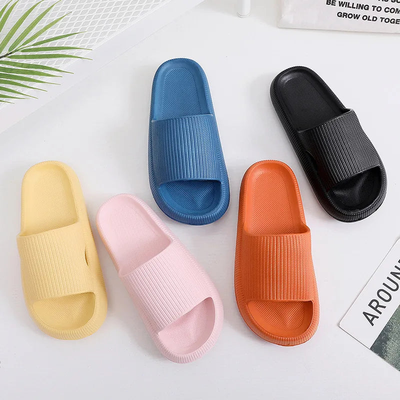 Bebealy Summer Home Thick-Soled Slippers For Women Breathable Non-slip Bathroom Women's Slippers Perfect For Indoor Relaxation