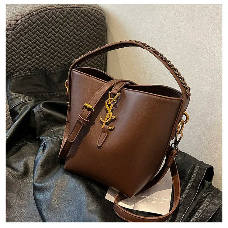 2026 Summer New! Light - Luxury Women's Bucket Bag - High - End Niche Design, Stylish Shoulder Messenger for All Occasions