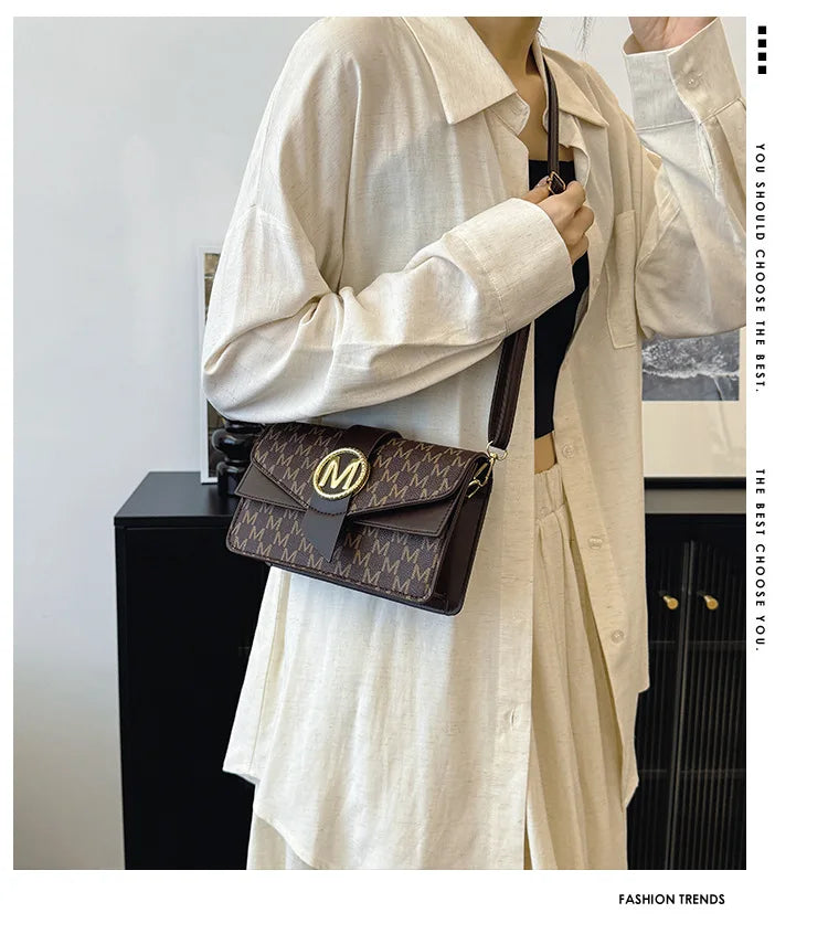 New style women's messenger bag, small square bag, double shoulder strap messenger bag, autumn Korean style, simple and fashiona