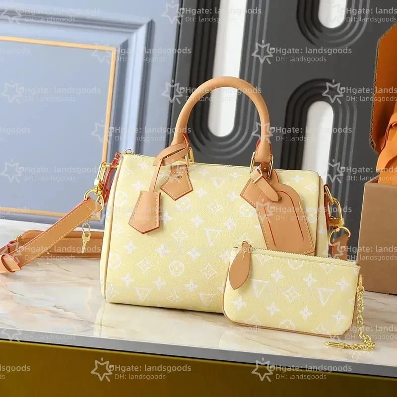 M24423 Purses Designer Bag for Women Totebag 25CM Handbag Soft Leather Crossbody Shoulder Bag Mirror Quality Luxurious Pillow Ba