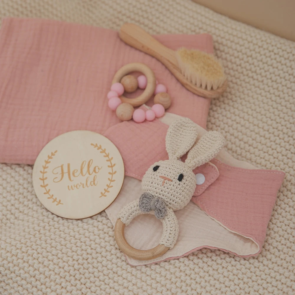 Double-sided Cotton Bath Towel Baby Bath Set Gift Box Wooden Wool Brush, Cartoon Rabbit Crochet Bell Baby Milestone Photo Props
