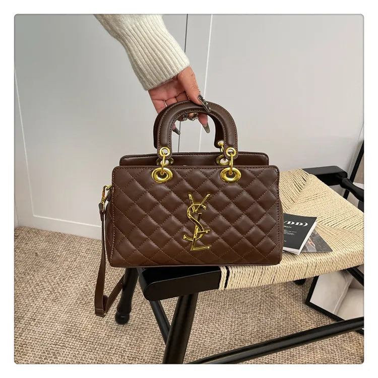 New Arrival Women's Tote Bag Unique Niche Design Stylish Commuter Essential Spacious Capacity Daily Needs Versatile Shoulder Bag