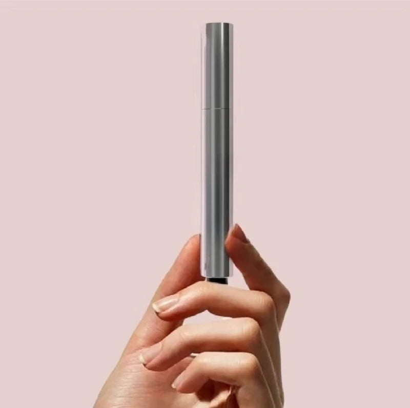 Lip Plumper Long-lasting Gentle Plumps Lips Moisturizes Lips Plumps With Plant Extracts High Quality Lip Plumping Serum Lip Care
