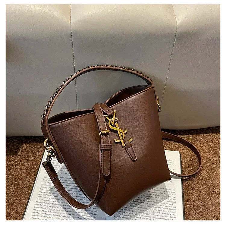 2026 Summer New! Light - Luxury Women's Bucket Bag - High - End Niche Design, Stylish Shoulder Messenger for All Occasions