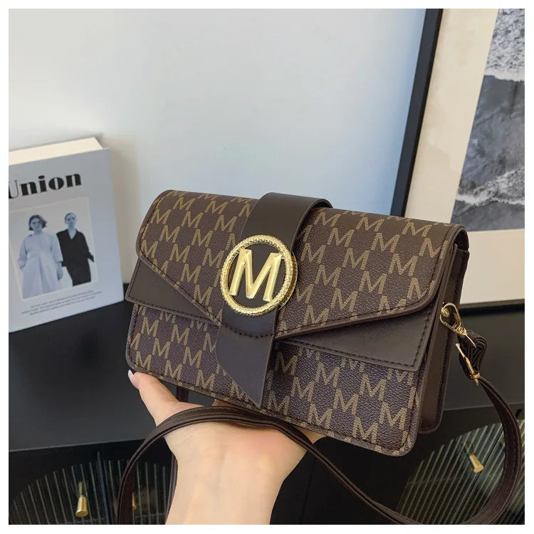 New style women's messenger bag, small square bag, double shoulder strap messenger bag, autumn Korean style, simple and fashiona