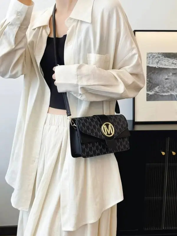New style women's messenger bag, small square bag, double shoulder strap messenger bag, autumn Korean style, simple and fashiona