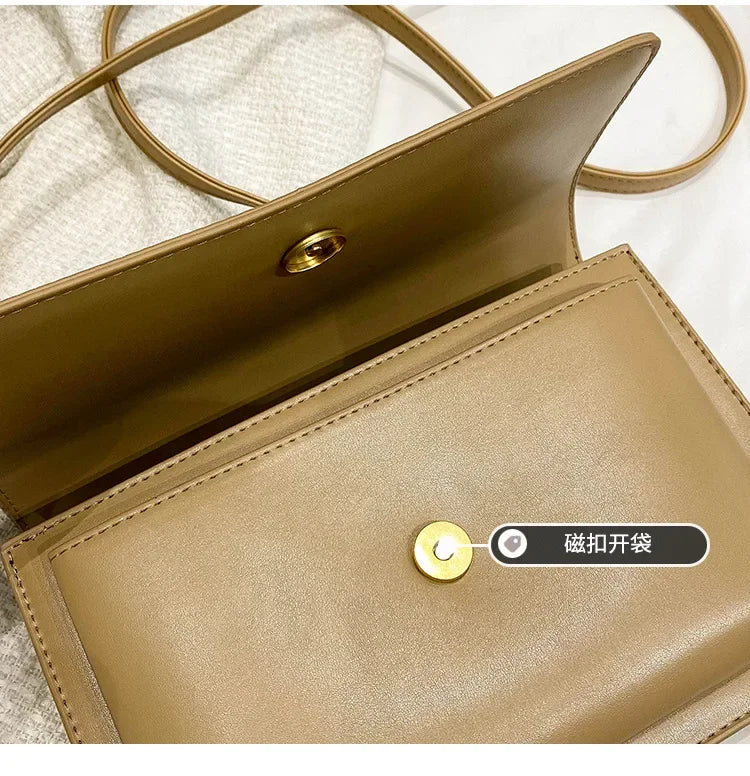 High-End Leather Women Diaper Bag Classic Designer Paris Casual Simple Vintage Trendy Design with Adjustable Shoulder Strap