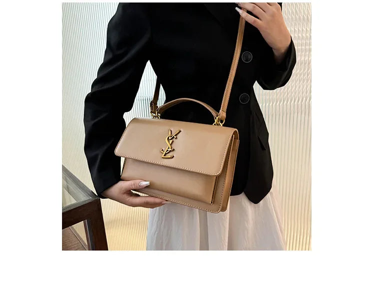 High-End Leather Women Diaper Bag Classic Designer Paris Casual Simple Vintage Trendy Design with Adjustable Shoulder Strap