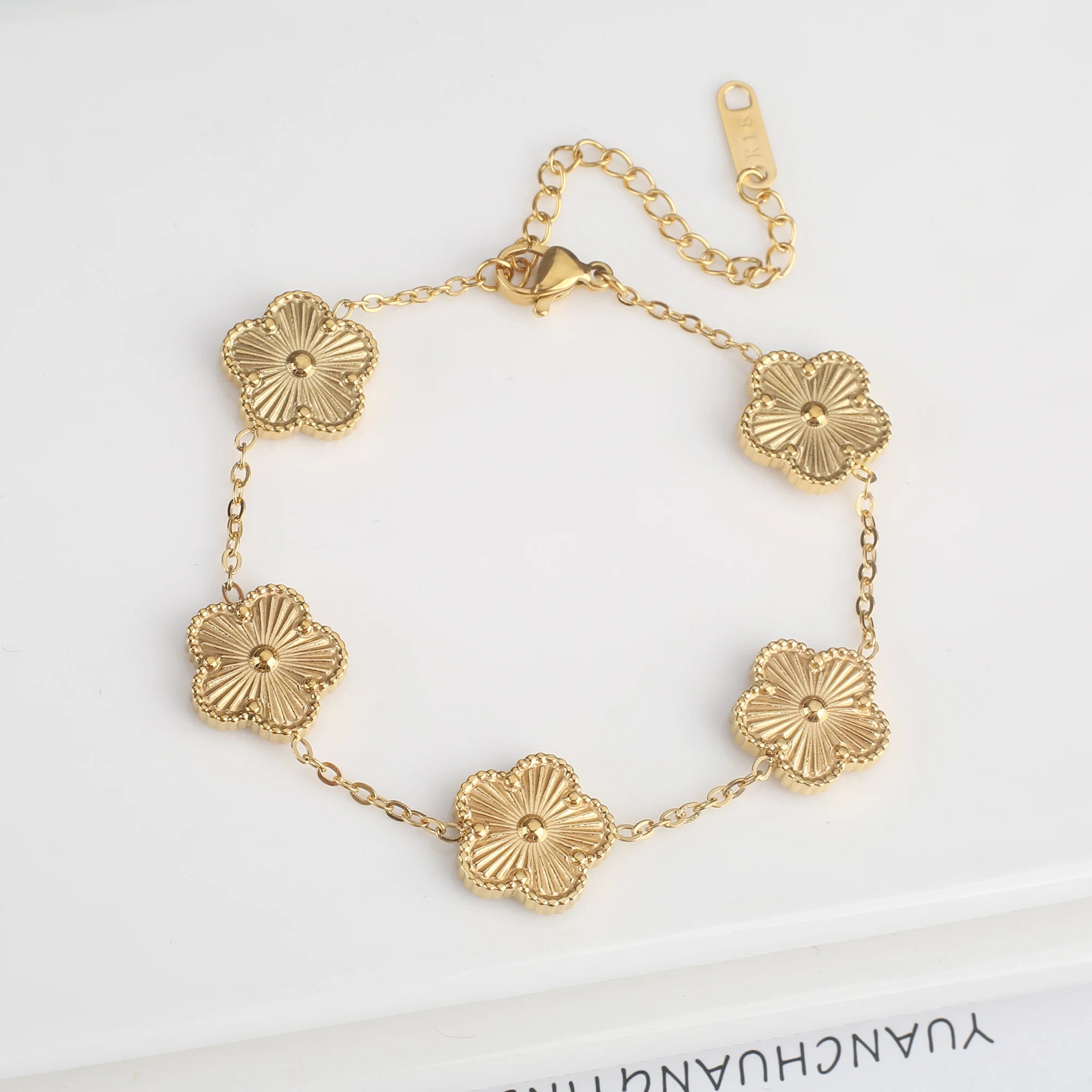 Classic Luxury Stainless Steel Clover Bracelet Adjustable Five Leaf Flower Bangle Fashion Party Jewelry Gifts for Women