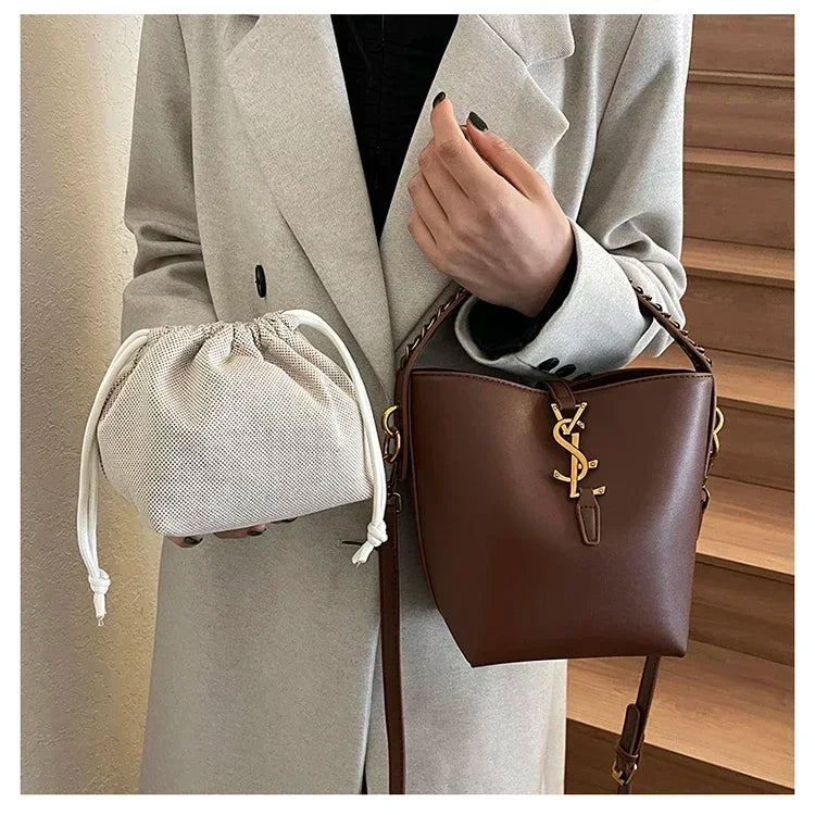 2026 Summer New! Light - Luxury Women's Bucket Bag - High - End Niche Design, Stylish Shoulder Messenger for All Occasions